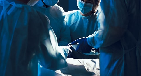 التكفل بالعمرة