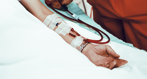 التكفل بالعمرة